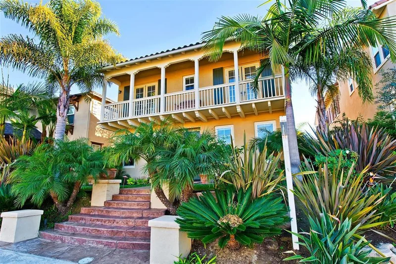 6256 Dartington, Carlsbad, CA 92009