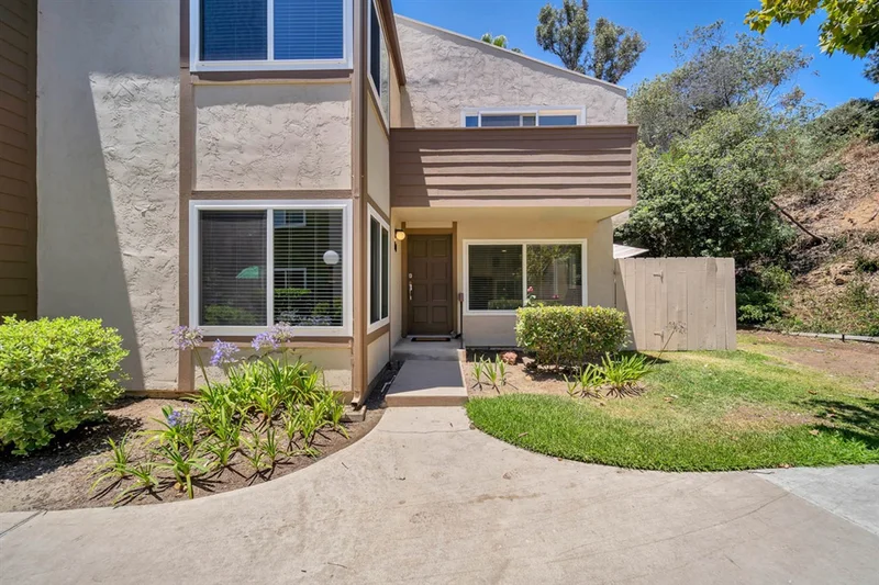 7816 Tommy Dr 10, San Diego, CA 92119
