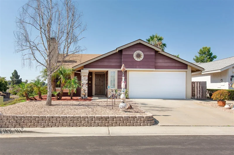1254 Winchester Ct, Vista, CA 92083