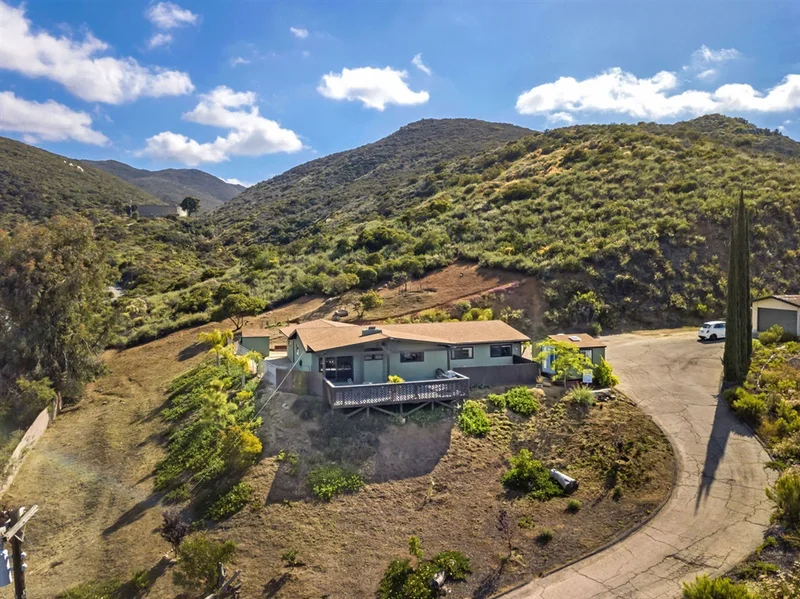 8528 Organdy, Santee, CA 92071