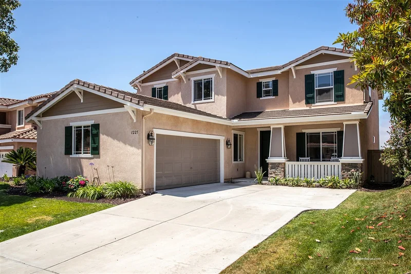 1225 Corte Zafiro, San Marcos, CA 92069
