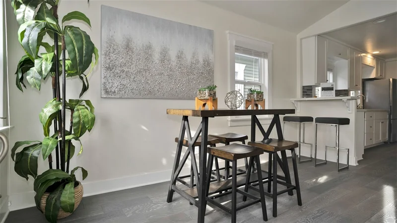 905 23rd St, San Diego, CA 92102