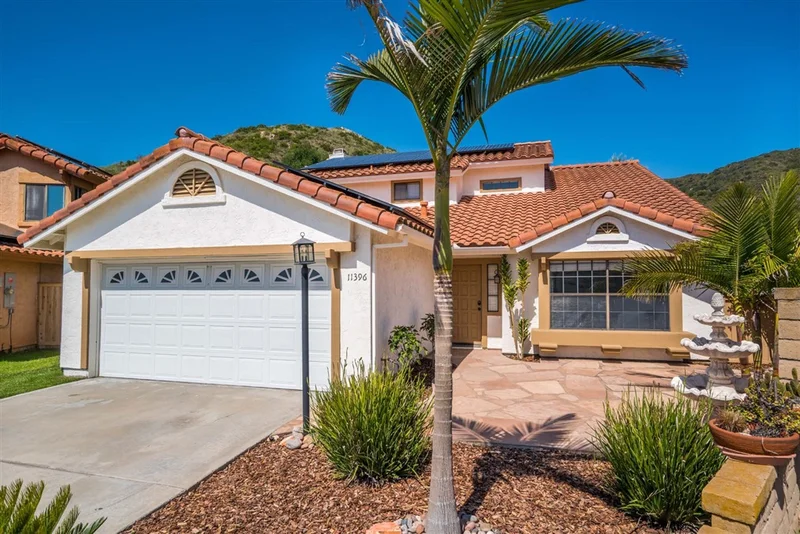 11396 Middle Ridge Ter, San Diego, CA 92128