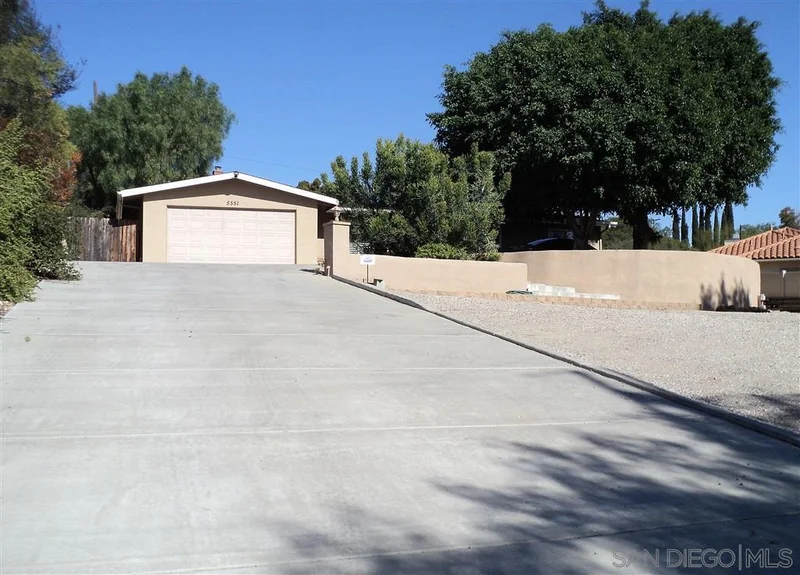 5551 Nokomis Street, La Mesa, CA 91942