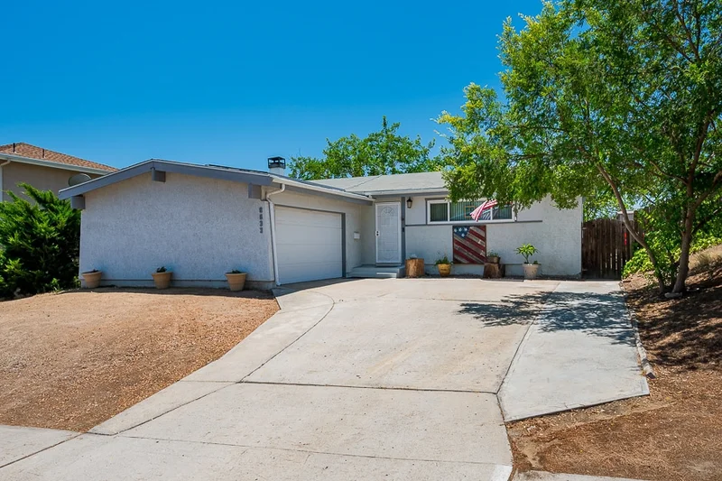 8633 Rumson Drive, Santee, CA 92071