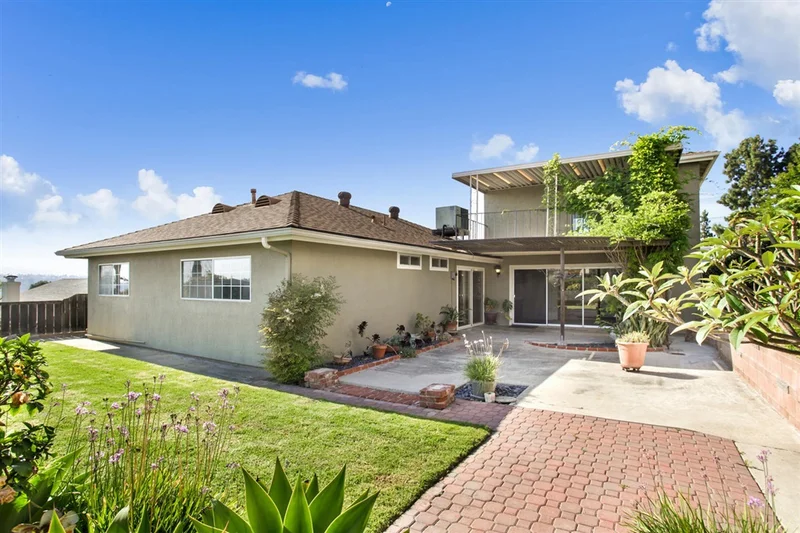 5587 Lone Star Drive, San Diego, CA 92120