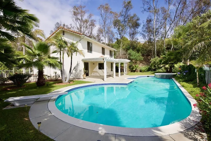 10125 Avenida Magnifica, San Diego, CA 92131