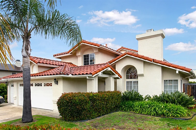 794 Banyonwood Dr, Oceanside, CA 92057