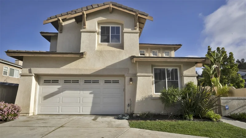 863 Yosemite Dr, Chula Vista, CA 91914