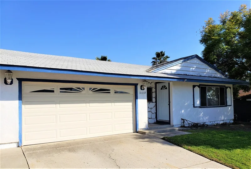 10359 Woodrose Ave, Santee, CA 92071