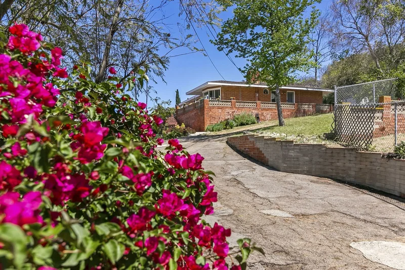 11731 Golden Cir, Lakeside, CA 92040