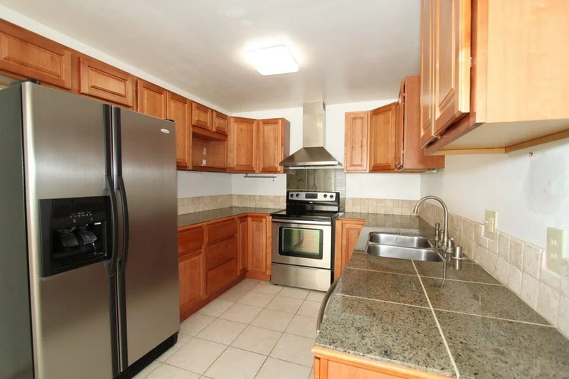 10250 Caminito Cuervo ##8, San Diego, CA 92108
