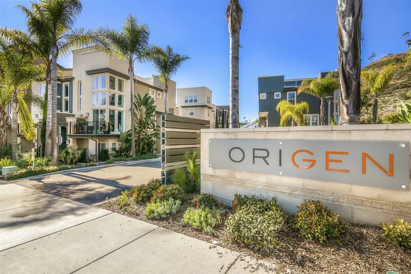 7907 Modern Oasis Dr, San Diego, CA 92108