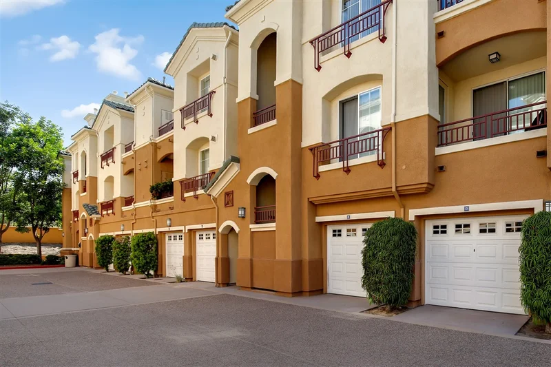 12360 Carmel Country Rd #206, San Diego, CA 92130