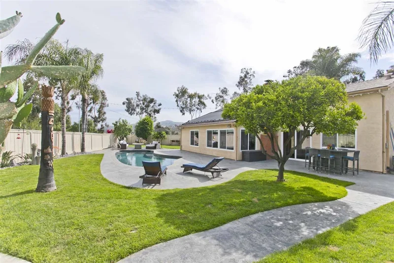 1170 Via Camellia, San Marcos, CA 92069
