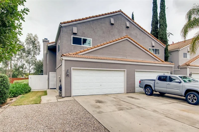 774 War Paint Dr, Ramona, CA 92065