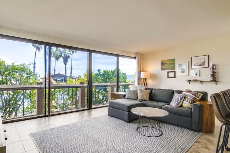 1150 Anchorage Ln #218, San Diego, CA 92106