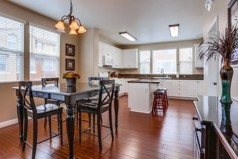 10240 Daybreak Ln #1, Santee, CA 92071