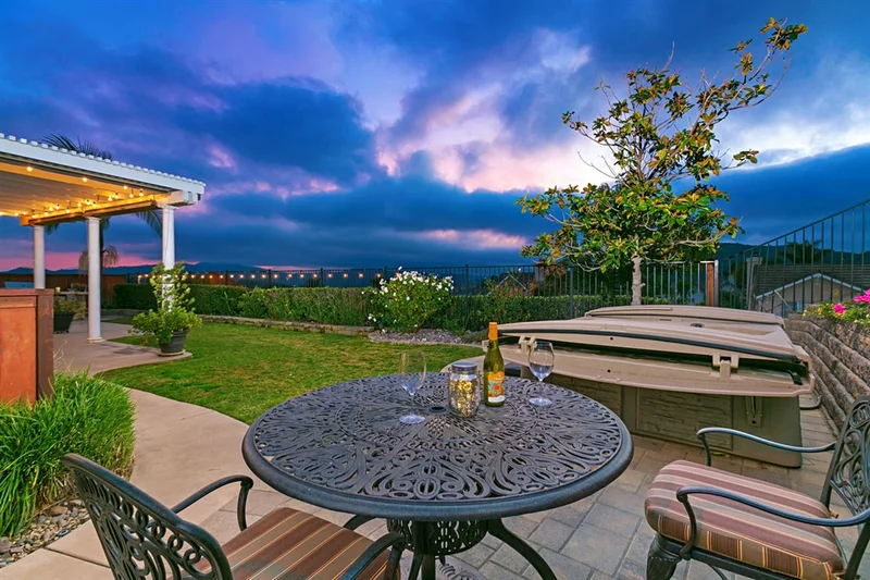 614 Concord Pl, San Marcos, CA 92069