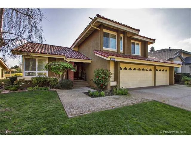 1133 Countrywood Lane, Vista, CA 92081
