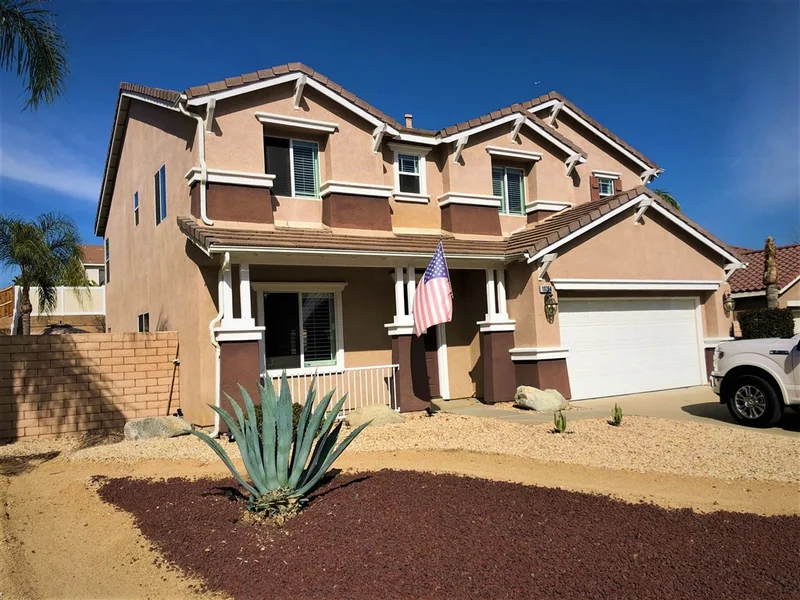 10264 Whitecrown Circle, Corona, CA 92883