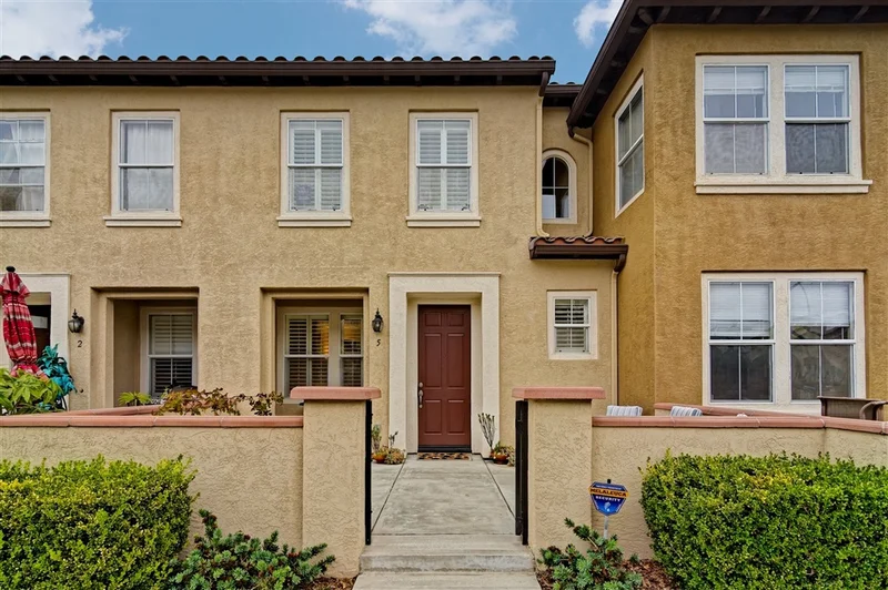 7855 Via Montebello #5, San Diego, CA 92129