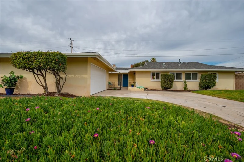 553 Majestic, Santa Maria, CA 93455