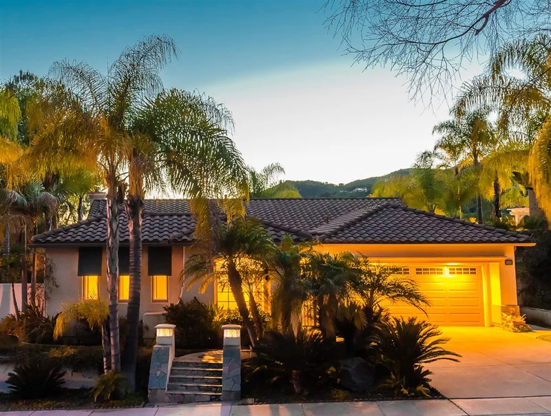 2263 Mesa Oak Pl, Escondido, CA 92027
