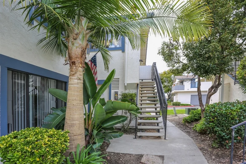 4107 Tiberon Dr, Oceanside, CA 92056