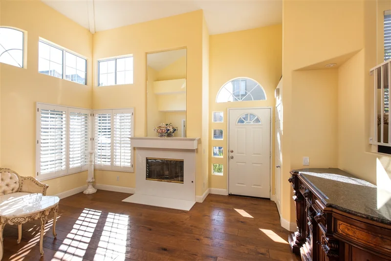 12535 El Camino Real #E, San Diego, CA 92130