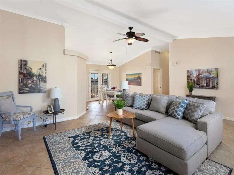 415 Stanley Ave., Escondido, CA 92026