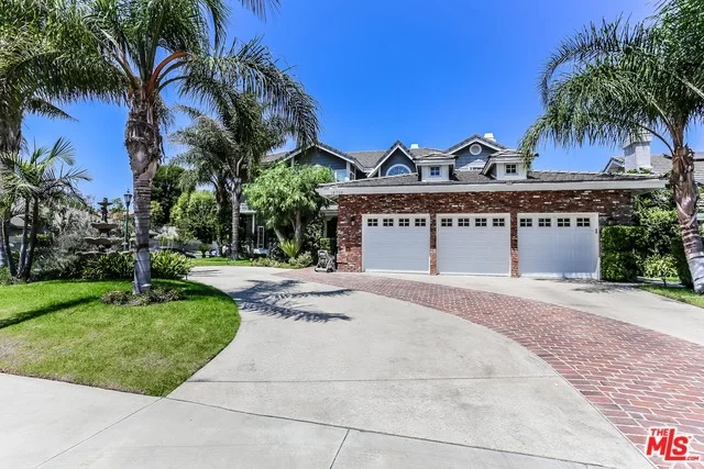 18779 Willowtree, Northridge, CA 91326