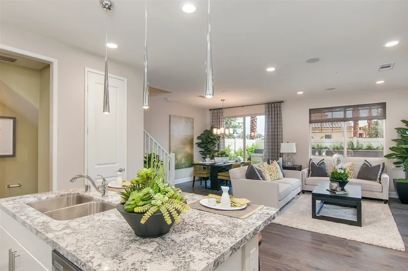 1173 Via Lucero 201, Oceanside, CA 92056