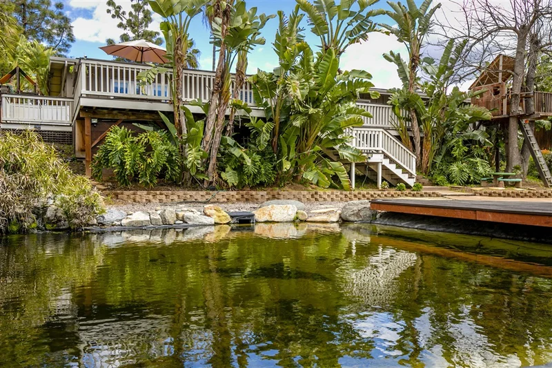 9121 Emerald Grove Ave, Lakeside, CA 92040