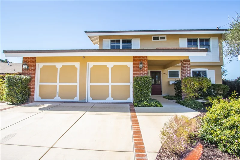 5522 Noah Way, San Diego, CA 92117