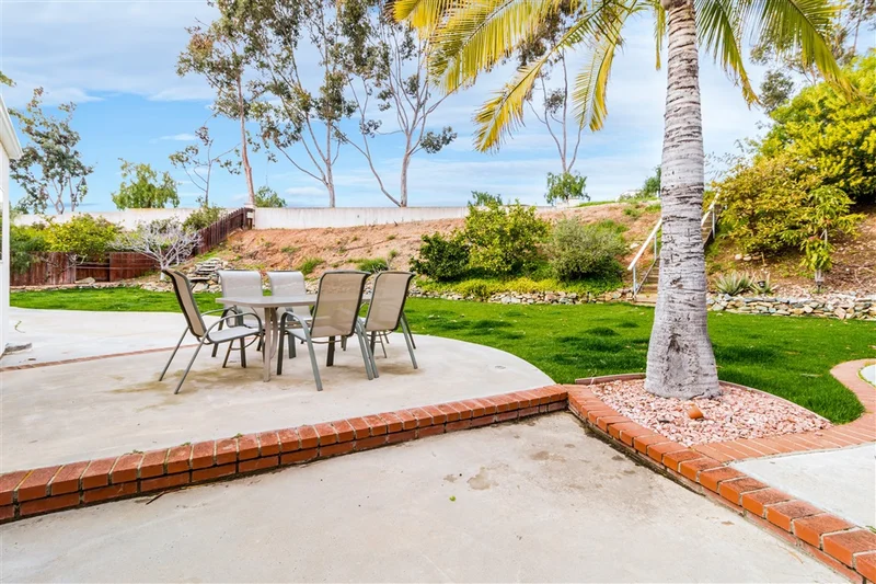 6161 Wolfstar Ct, San Diego, CA 92122
