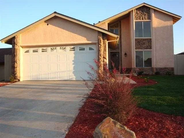 8497 Noeline Place, San Diego, CA 92114