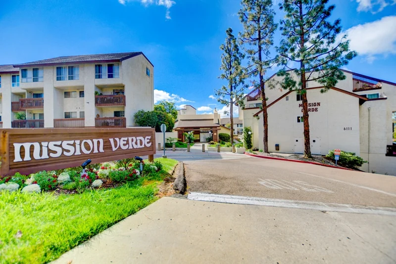 6151 Rancho Mission Rd #204, San Diego, CA 92108