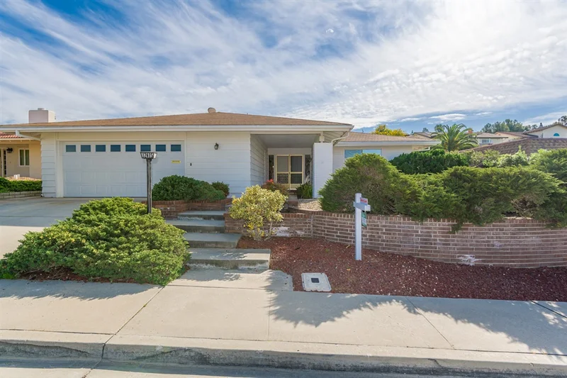 12415 Oliva Rd, San Diego, CA 92128