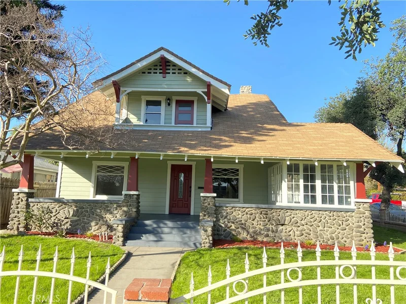 789 9th, Upland, CA 91786