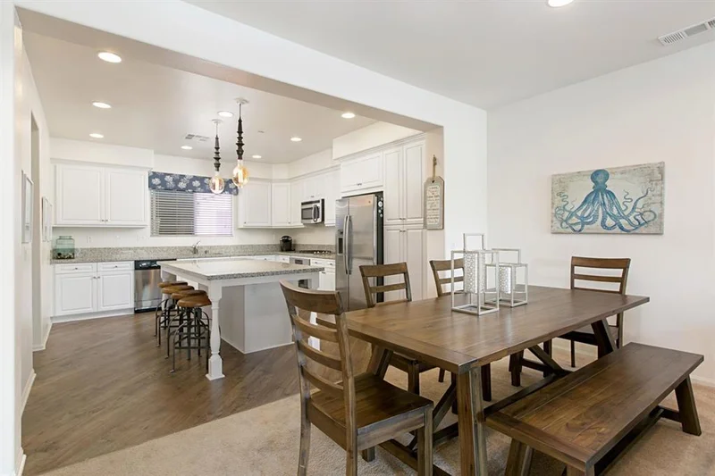 427 Penelope Dr, San Marcos, CA 92069