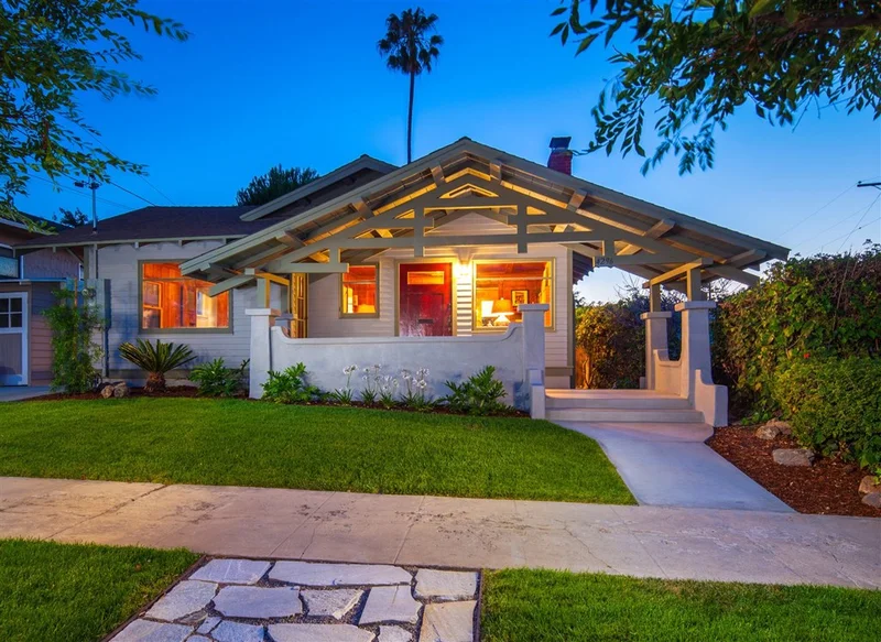 4296 Hawk St, San Diego, CA 92103