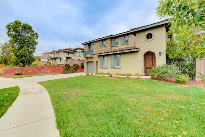 5531 Alexandrine Ct, Oceanside, CA 92057