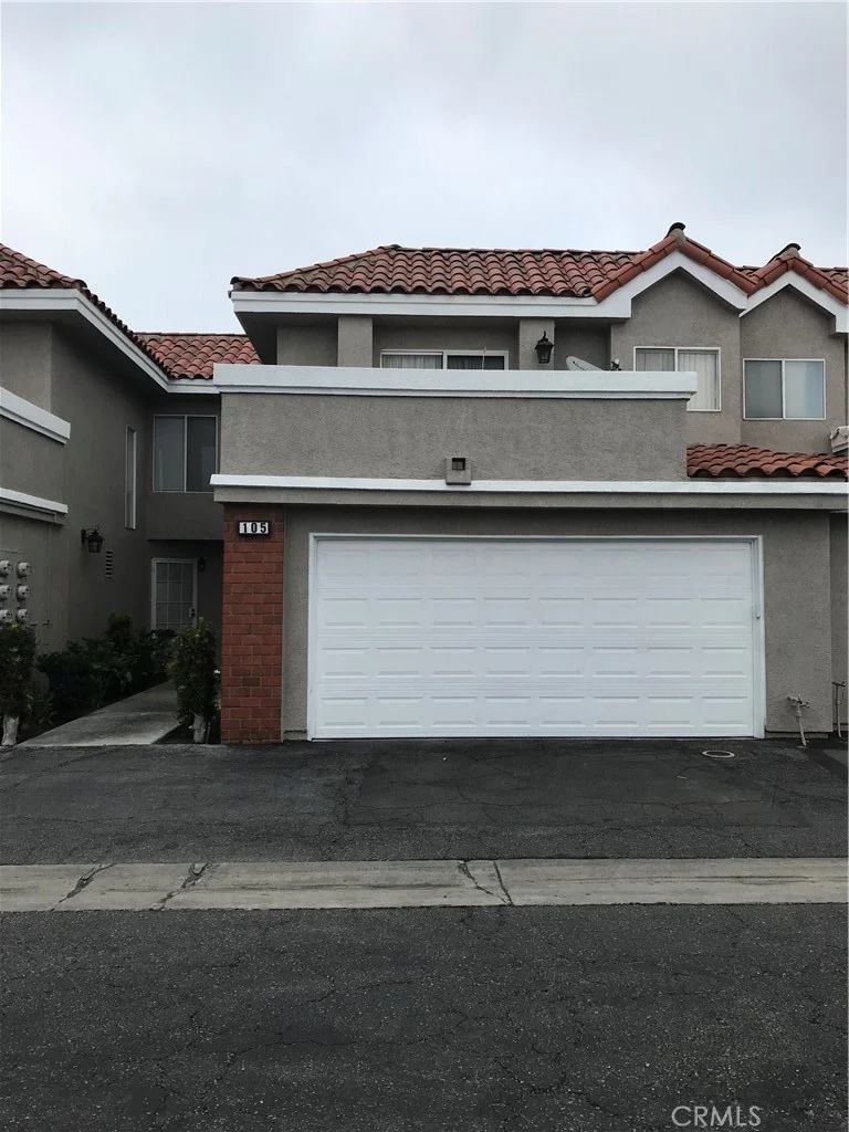 1226 Western #105, Anaheim, CA 92804