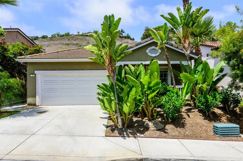 125 Canyon Creek, Oceanside, CA 92057