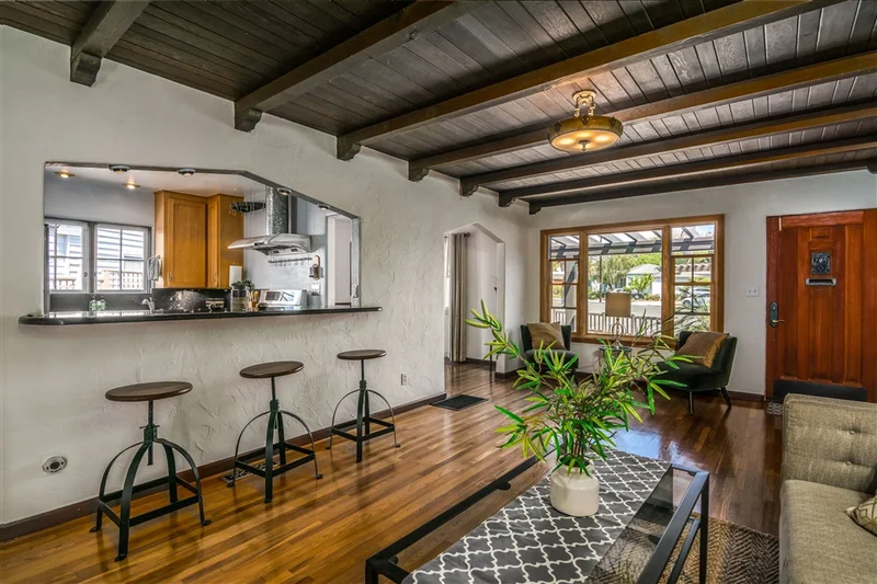 4604 Cajon Way, San Diego, CA 92115