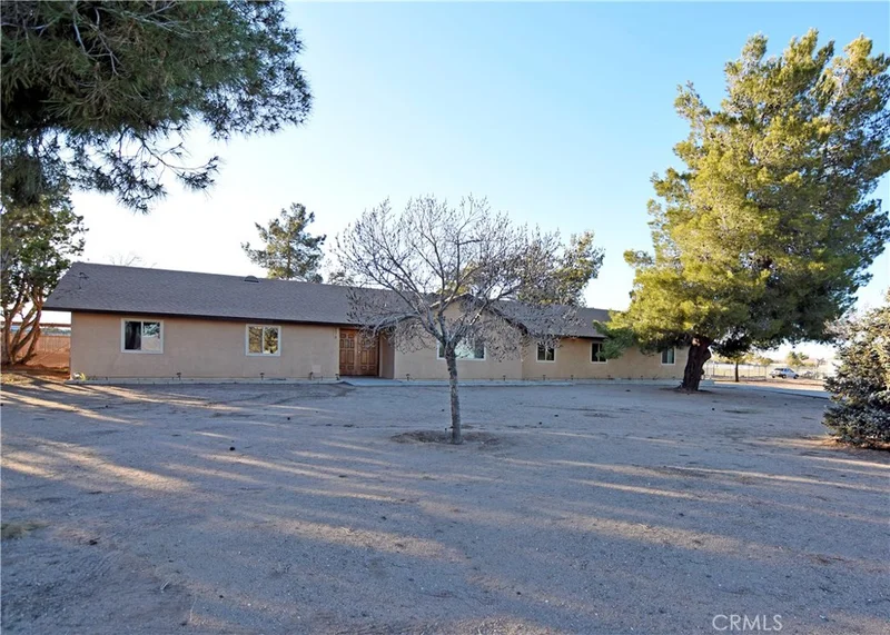 8978 Cottonwood, Hesperia, CA 92345