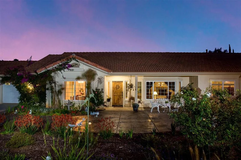 1180 Estee Ct, Fallbrook, CA 92028