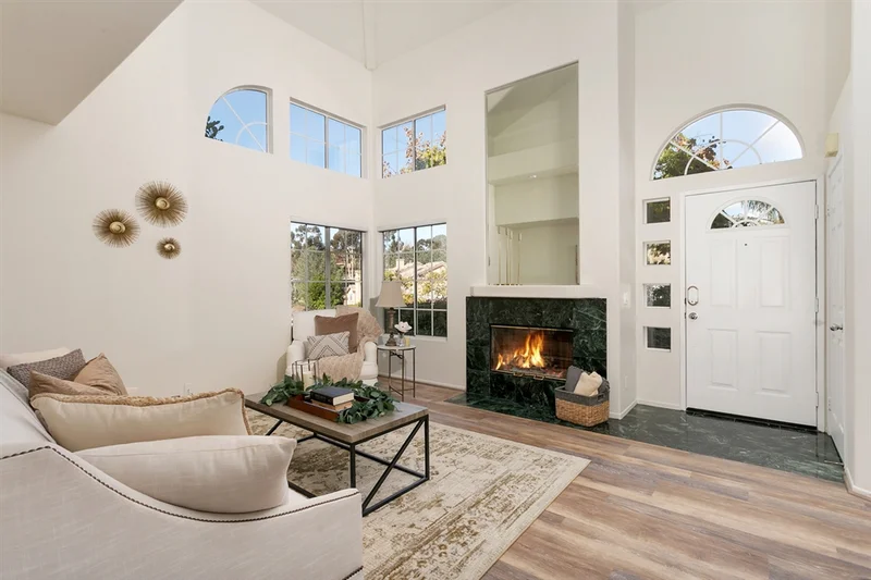 12523 El Camino Real #D, San Diego, CA 92130