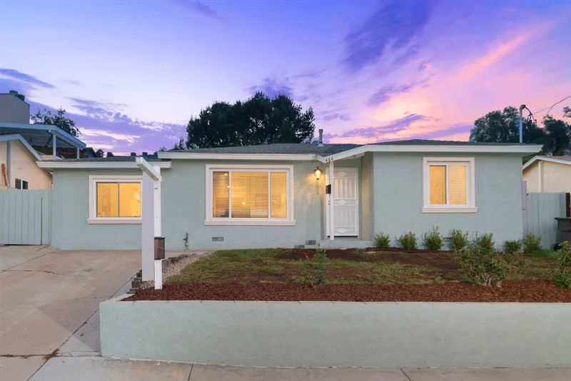 464 N Cuyamaca Street, El Cajon, CA 92020